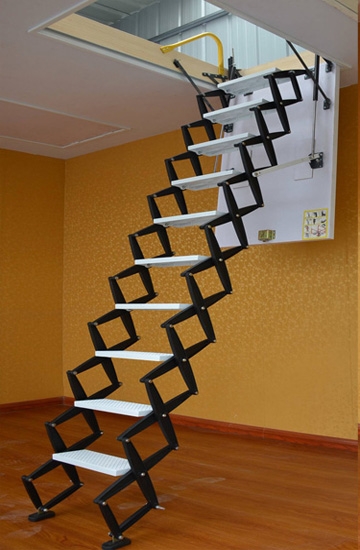 河南厂家：伸缩楼梯真的比传统楼梯更安全吗？